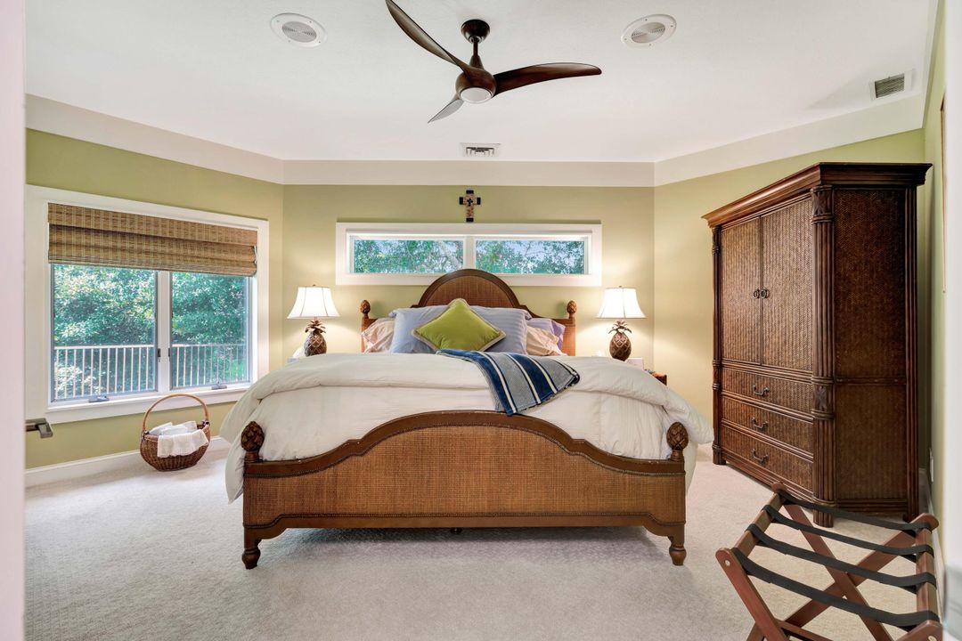 На продажу: $990,000 (3 спален, 3 ванн, 3513 Квадратных фут)