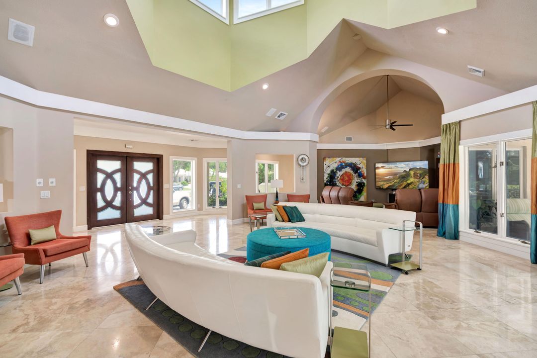 На продажу: $990,000 (3 спален, 3 ванн, 3513 Квадратных фут)