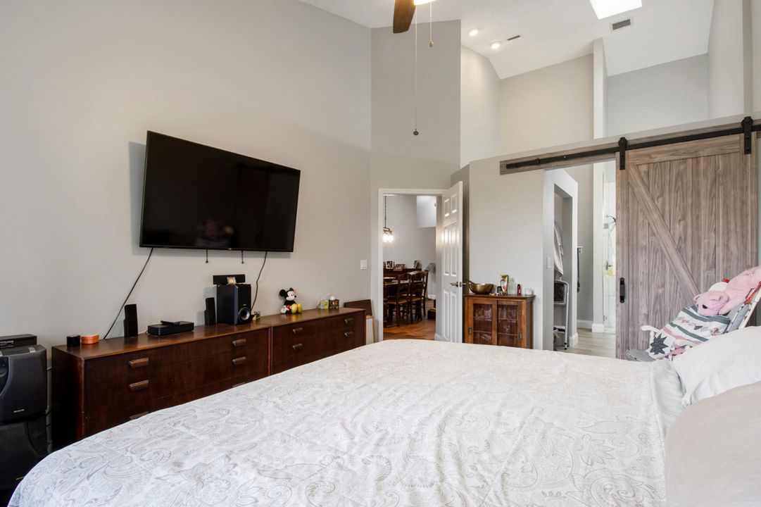 Под контрактом: $4,350 (3 спален, 2 ванн, 1615 Квадратных фут)