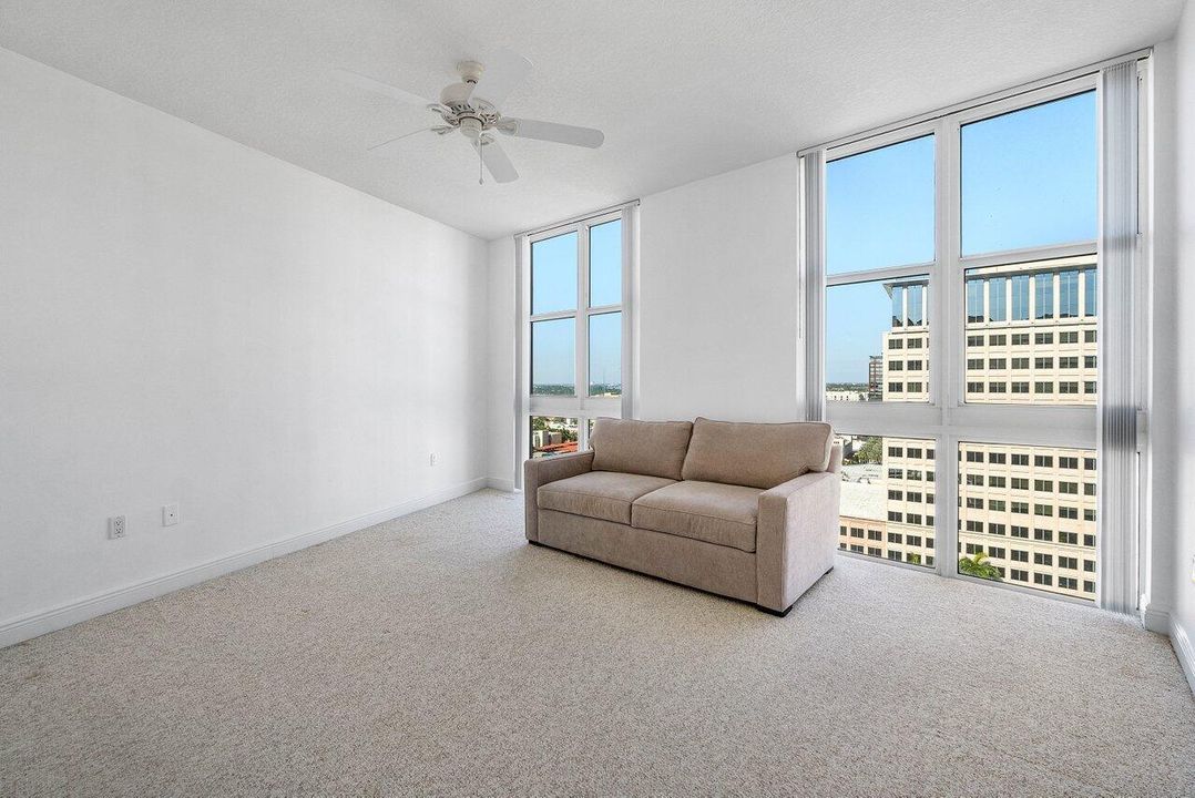 Activo con contrato: $745,000 (2 camas, 2 baños, 1226 Pies cuadrados)