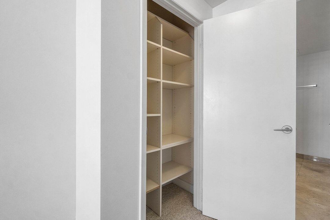 Activo con contrato: $745,000 (2 camas, 2 baños, 1226 Pies cuadrados)