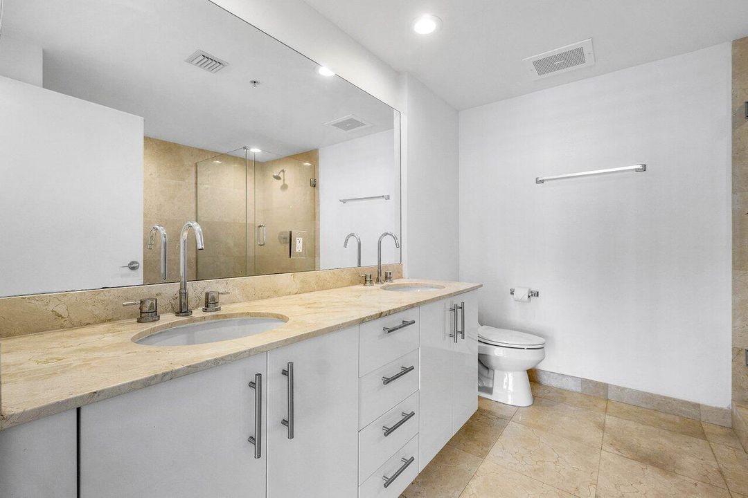 Activo con contrato: $745,000 (2 camas, 2 baños, 1226 Pies cuadrados)