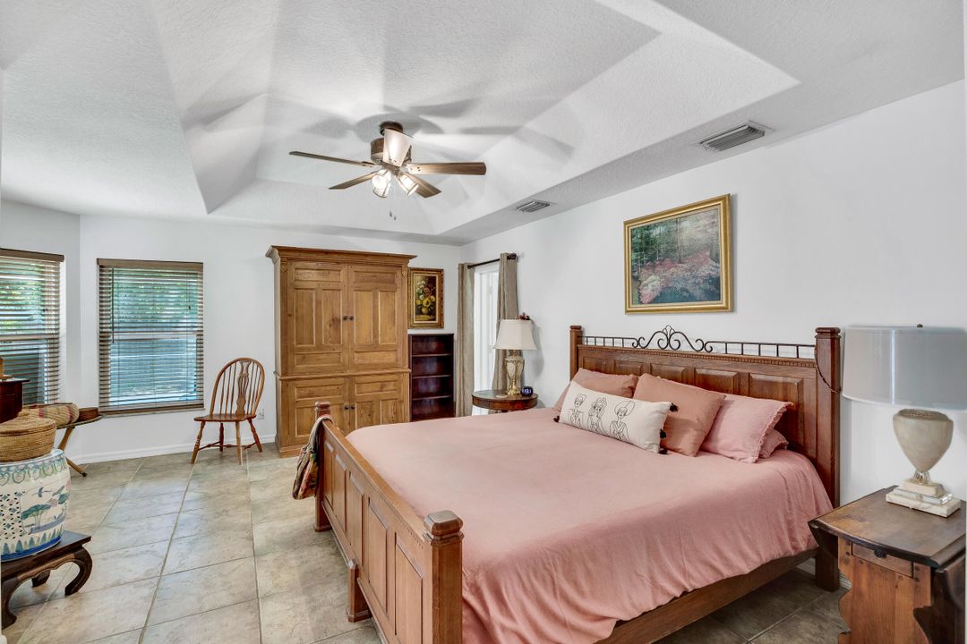 En Venta: $850,000 (3 camas, 2 baños, 2468 Pies cuadrados)