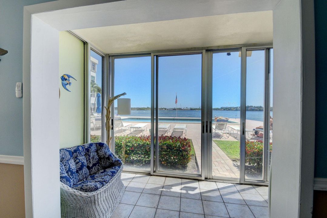 待售: $129,900 (1 贝兹, 1 浴室, 577 平方英尺)