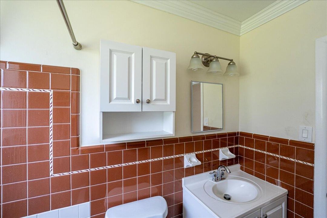 En Venta: $845,000 (2 camas, 2 baños, 1372 Pies cuadrados)