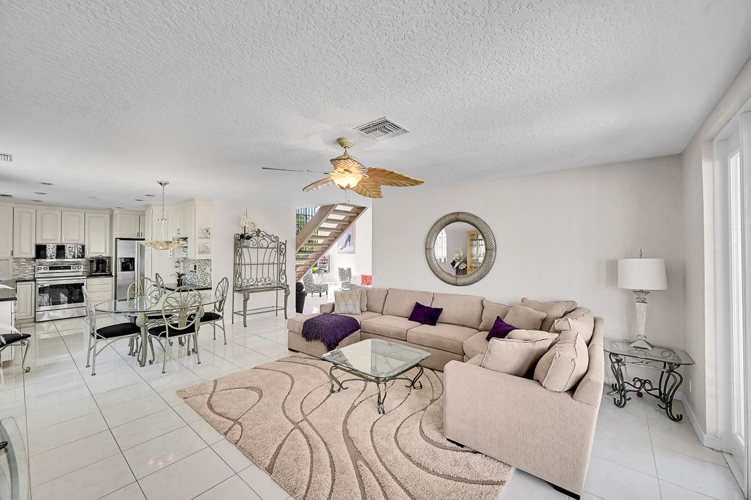 For Sale: $1,650,000 (3 beds, 2 baths, 2701 Square Feet)