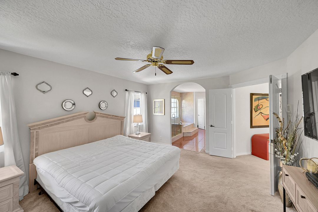 For Sale: $1,650,000 (3 beds, 2 baths, 2701 Square Feet)