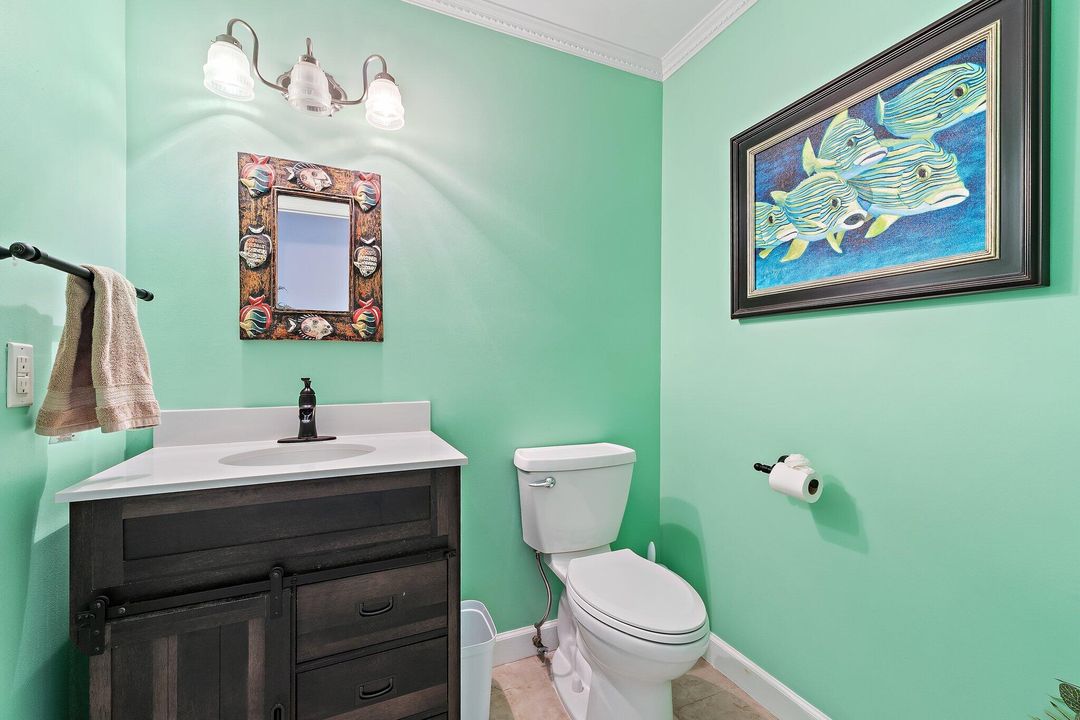 Activo con contrato: $1,390,000 (5 camas, 4 baños, 4483 Pies cuadrados)