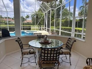 For Rent: $17,000 (3 beds, 4 baths, 2676 Square Feet)