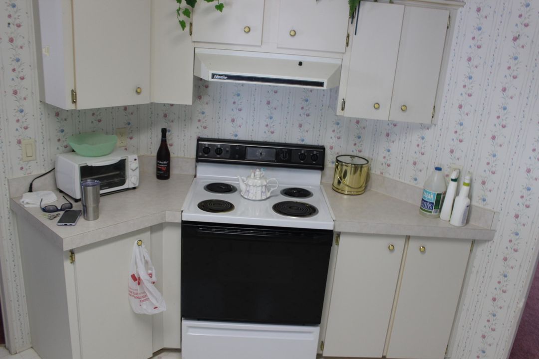 待售: $29,995 (2 贝兹, 2 浴室, 1056 平方英尺)