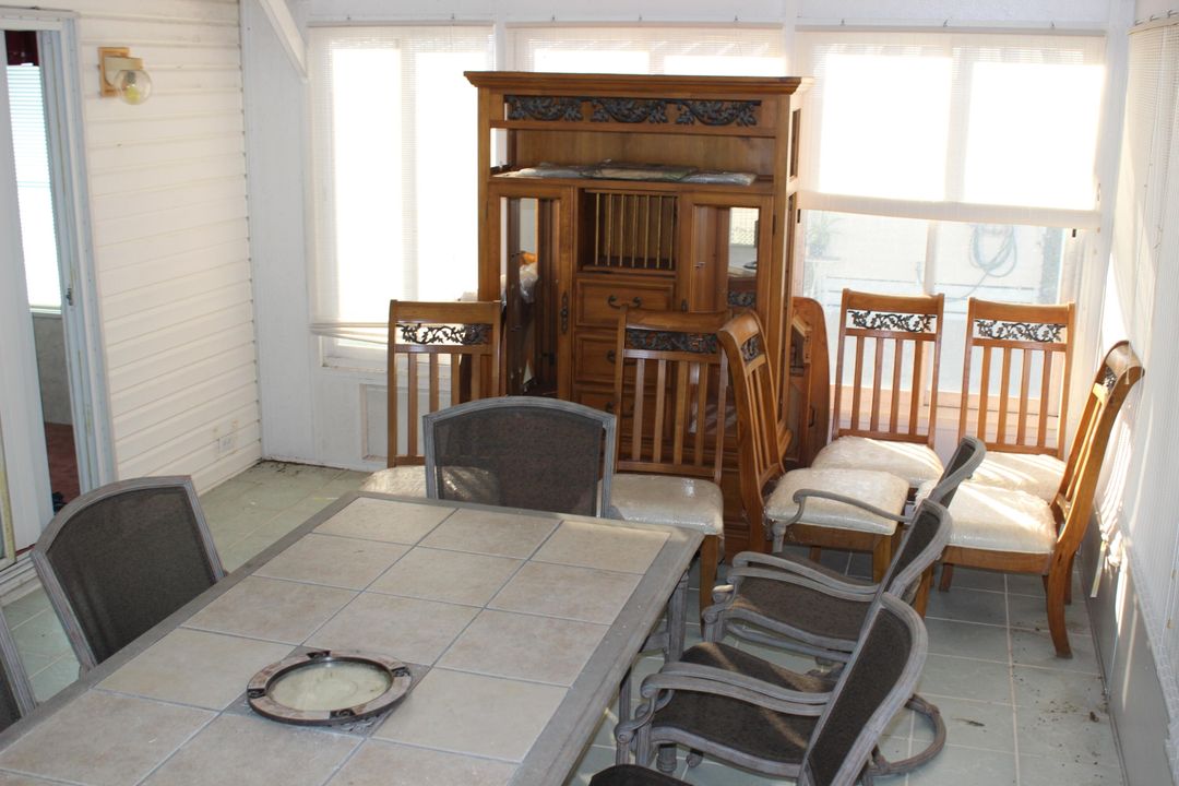 待售: $29,995 (2 贝兹, 2 浴室, 1056 平方英尺)