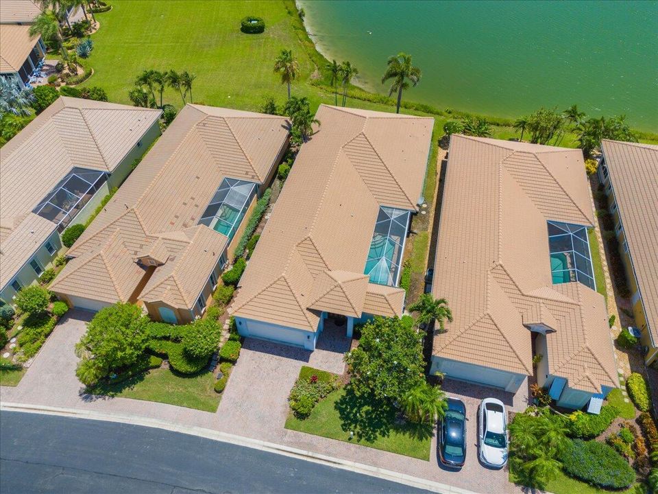 For Sale: $679,000 (3 beds, 3 baths, 2209 Square Feet)