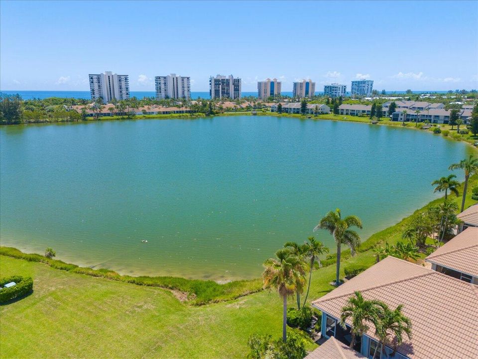 For Sale: $679,000 (3 beds, 3 baths, 2209 Square Feet)