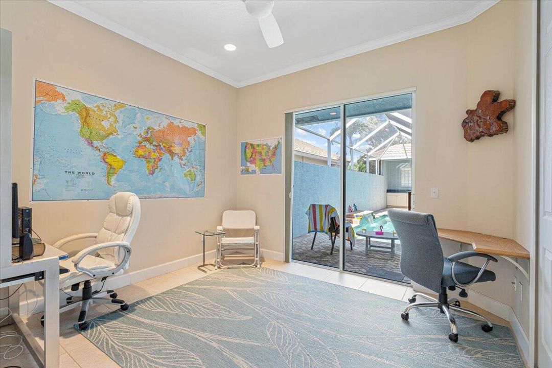 For Sale: $679,000 (3 beds, 3 baths, 2209 Square Feet)