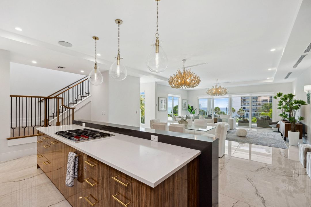 En Venta: $5,375,000 (4 camas, 4 baños, 4219 Pies cuadrados)