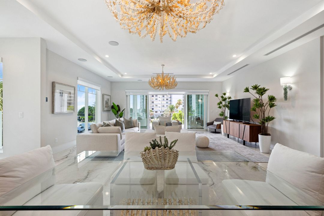 En Venta: $5,375,000 (4 camas, 4 baños, 4219 Pies cuadrados)