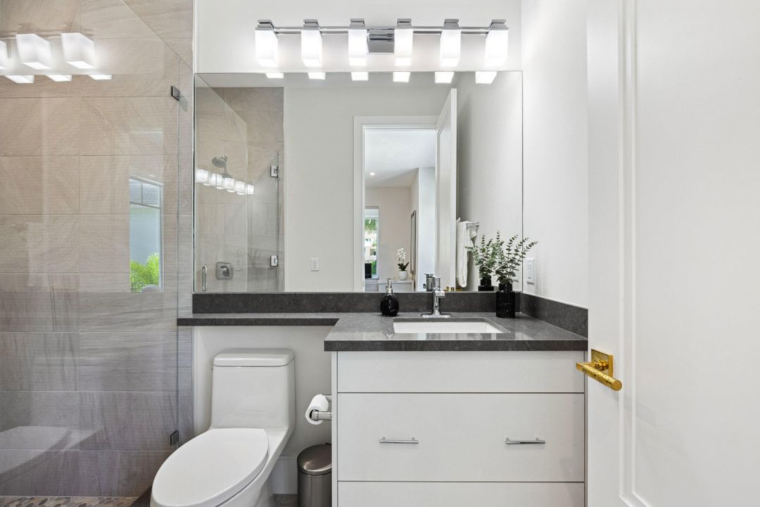 En Venta: $5,375,000 (4 camas, 4 baños, 4219 Pies cuadrados)