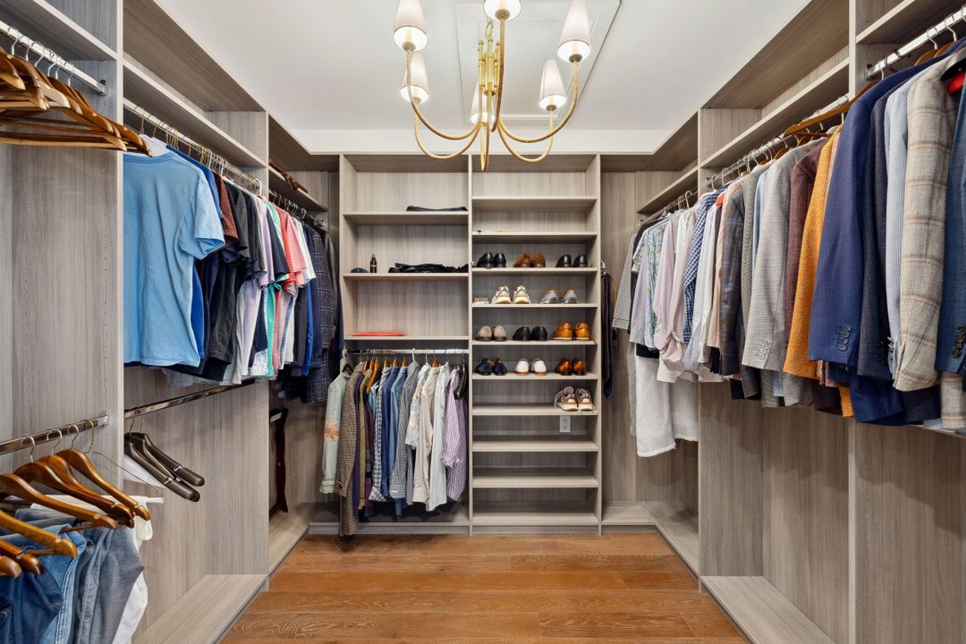 En Venta: $5,375,000 (4 camas, 4 baños, 4219 Pies cuadrados)