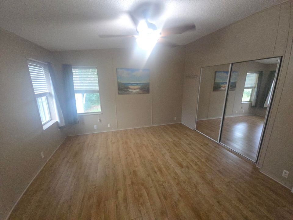 En Venta: $34,900 (2 camas, 2 baños, 936 Pies cuadrados)