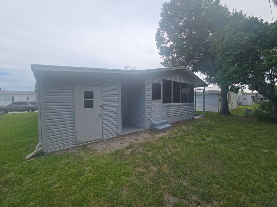 En Venta: $34,900 (2 camas, 2 baños, 936 Pies cuadrados)