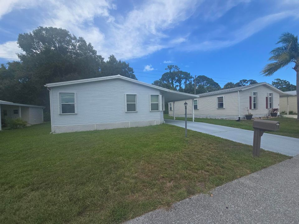 En Venta: $34,900 (2 camas, 2 baños, 936 Pies cuadrados)