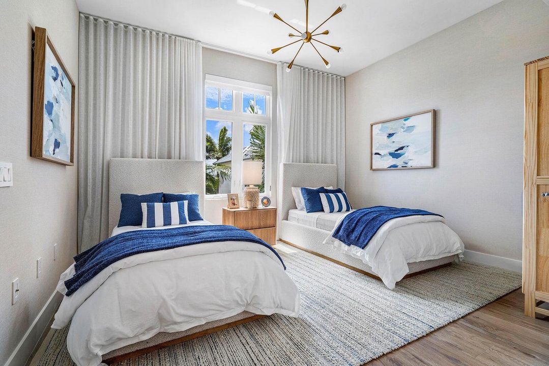 For Sale: $2,825,000 (3 beds, 3 baths, 2664 Square Feet)