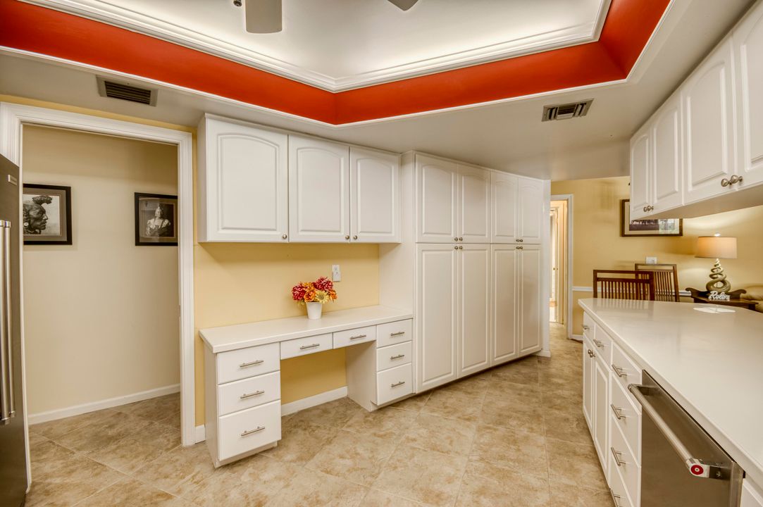 待售: $779,000 (4 贝兹, 3 浴室, 2595 平方英尺)