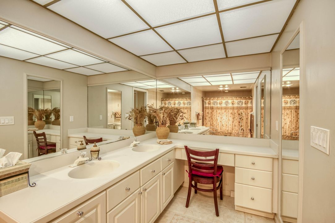 待售: $779,000 (4 贝兹, 3 浴室, 2595 平方英尺)