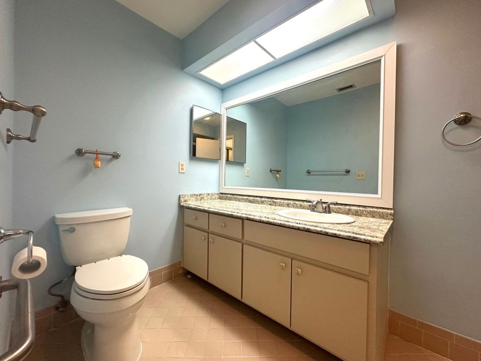 Active With Contract: $375,000 (3 beds, 2 baths, 1868 Square Feet)