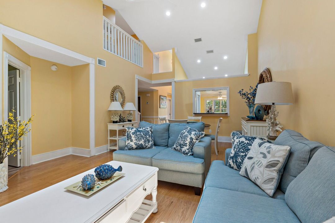 For Rent: $3,500 (3 beds, 2 baths, 1606 Square Feet)