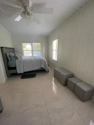 Под контрактом: $1,800 (2 спален, 1 ванн, 760 Квадратных фут)