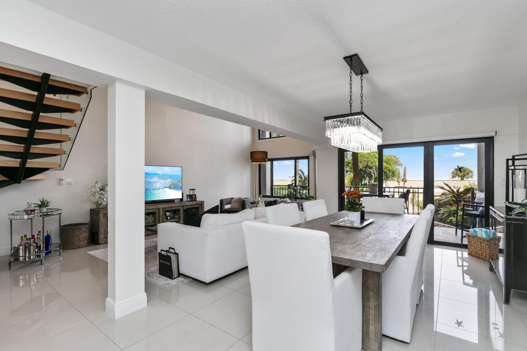 For Rent: $9,995 (2 beds, 2 baths, 1670 Square Feet)