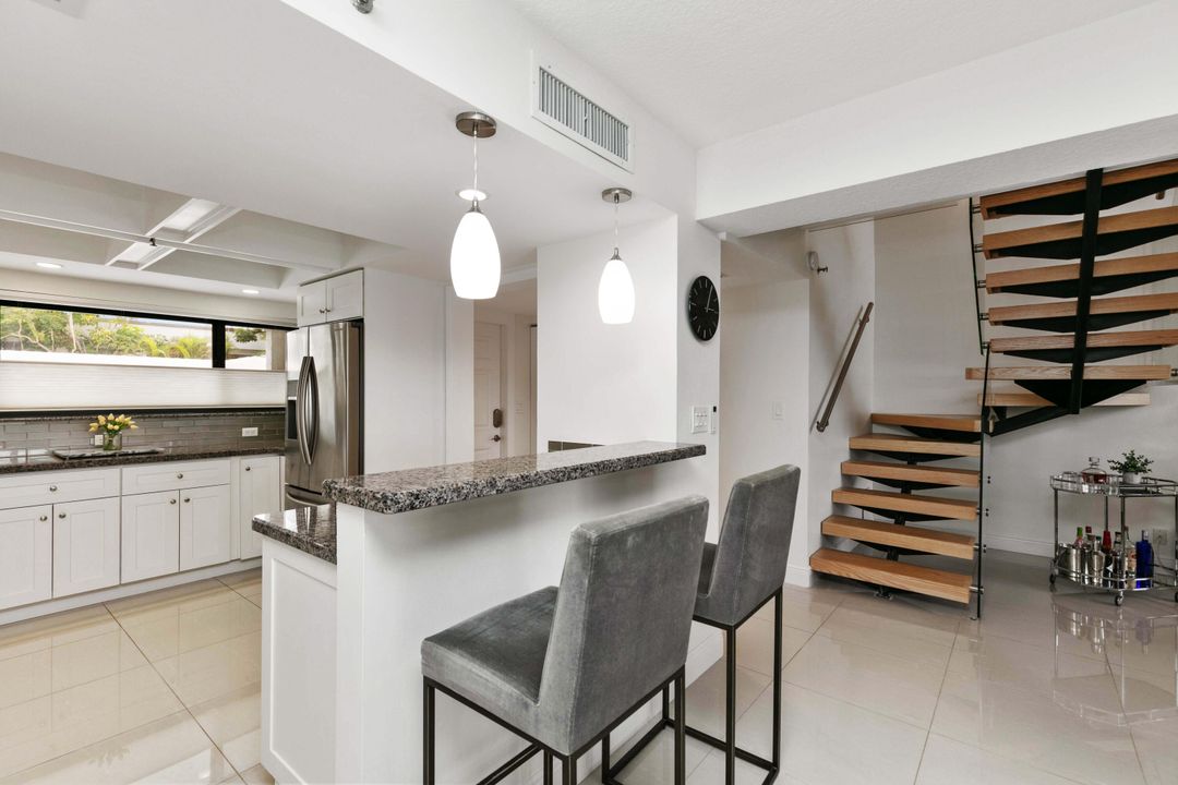 For Rent: $9,995 (2 beds, 2 baths, 1670 Square Feet)