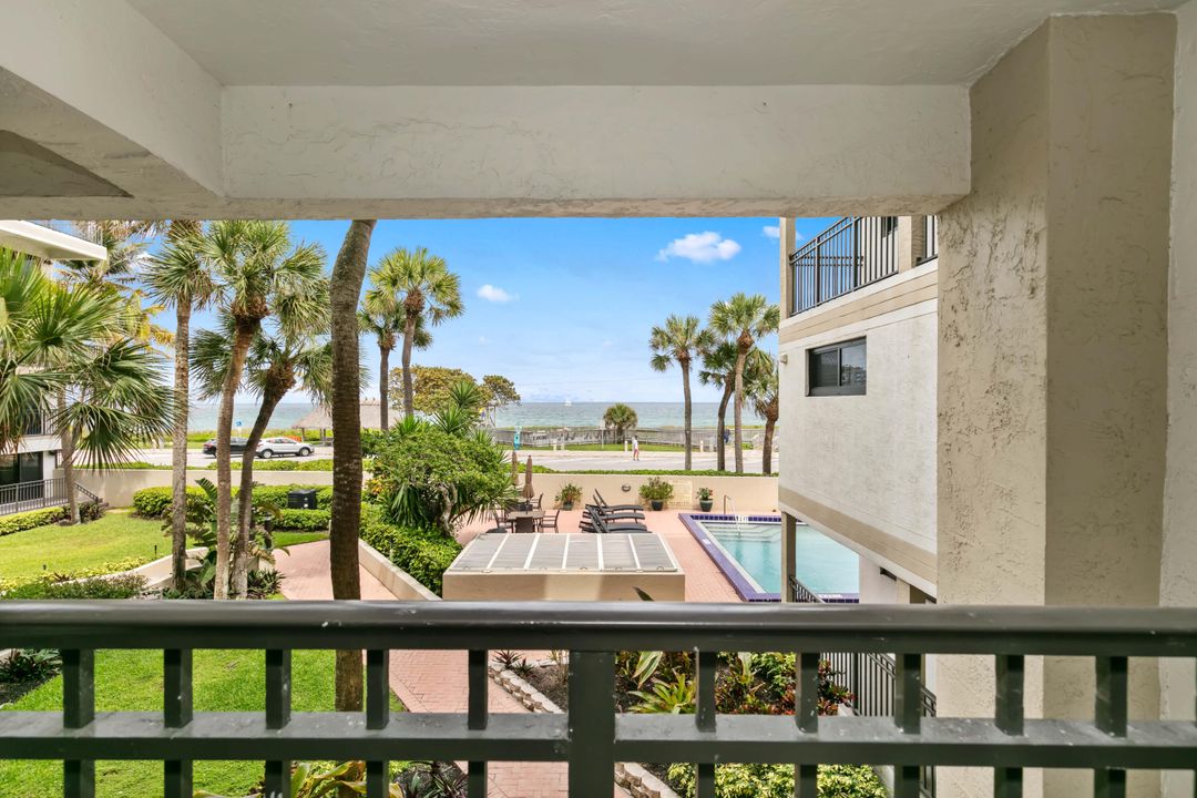 For Rent: $9,995 (2 beds, 2 baths, 1670 Square Feet)