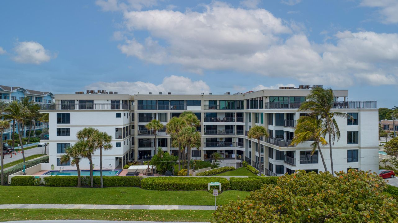 For Rent: $9,995 (2 beds, 2 baths, 1670 Square Feet)