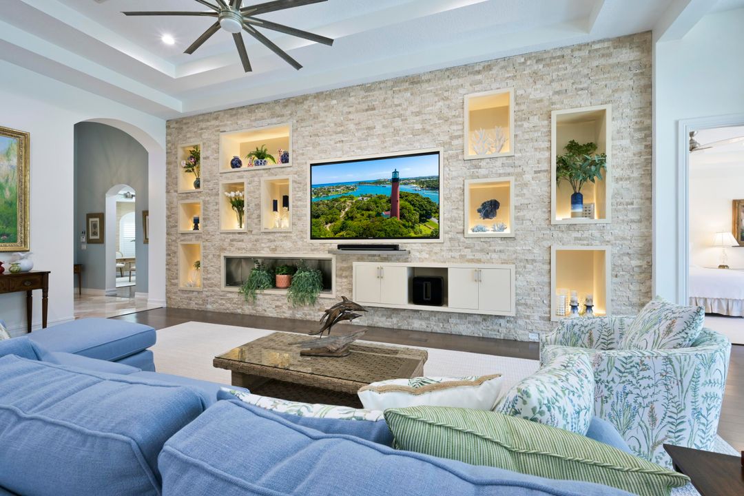 待售: $1,999,000 (3 贝兹, 2 浴室, 2643 平方英尺)