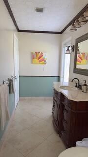 Active With Contract: $6,000 (4 beds, 2 baths, 2492 Square Feet)