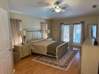 Active With Contract: $6,000 (4 beds, 2 baths, 2492 Square Feet)