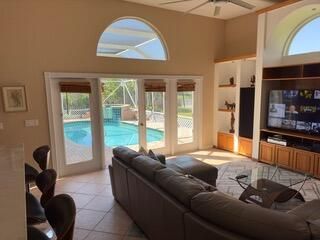 Active With Contract: $6,000 (4 beds, 2 baths, 2492 Square Feet)
