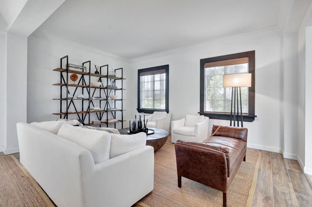 В аренду: $16,000 (5 спален, 4 ванн, 4177 Квадратных фут)