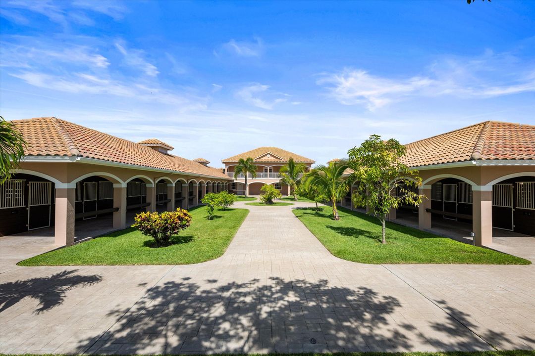 На продажу: $4,995,000 (8 спален, 7 ванн, 5886 Квадратных фут)