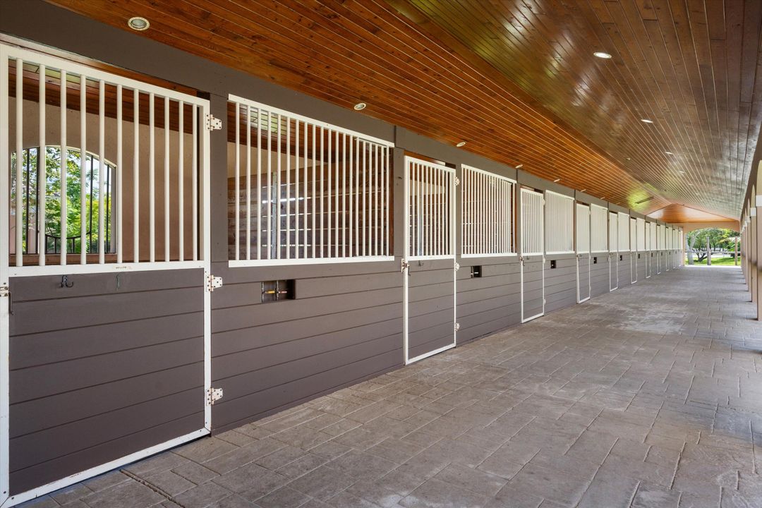 На продажу: $4,995,000 (8 спален, 7 ванн, 5886 Квадратных фут)