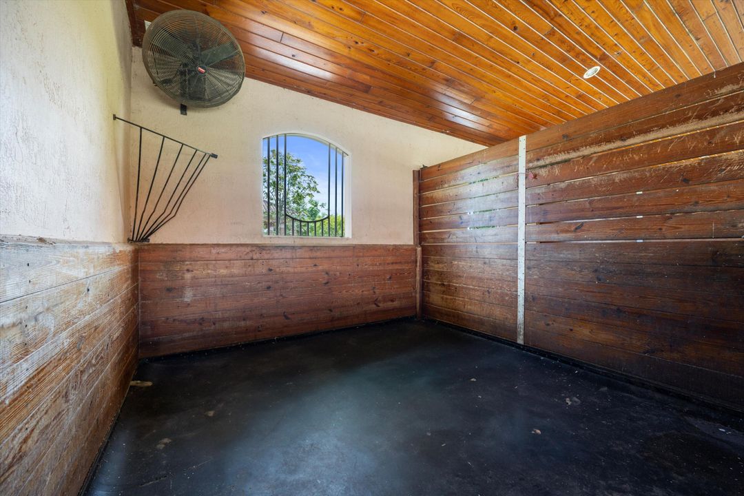 На продажу: $4,995,000 (8 спален, 7 ванн, 5886 Квадратных фут)