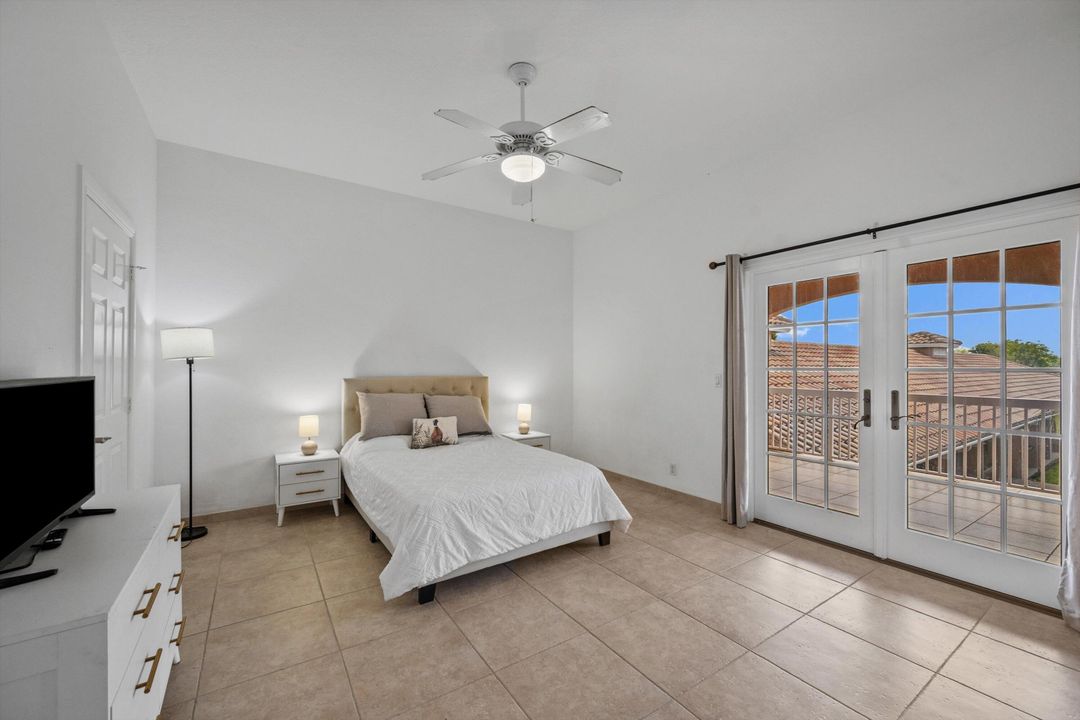 На продажу: $4,995,000 (8 спален, 7 ванн, 5886 Квадратных фут)