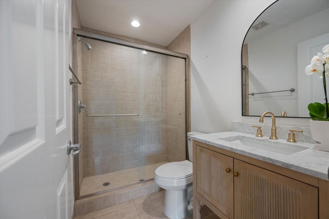 На продажу: $4,995,000 (8 спален, 7 ванн, 5886 Квадратных фут)