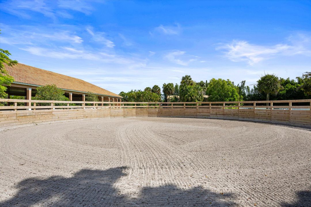 На продажу: $4,995,000 (8 спален, 7 ванн, 5886 Квадратных фут)