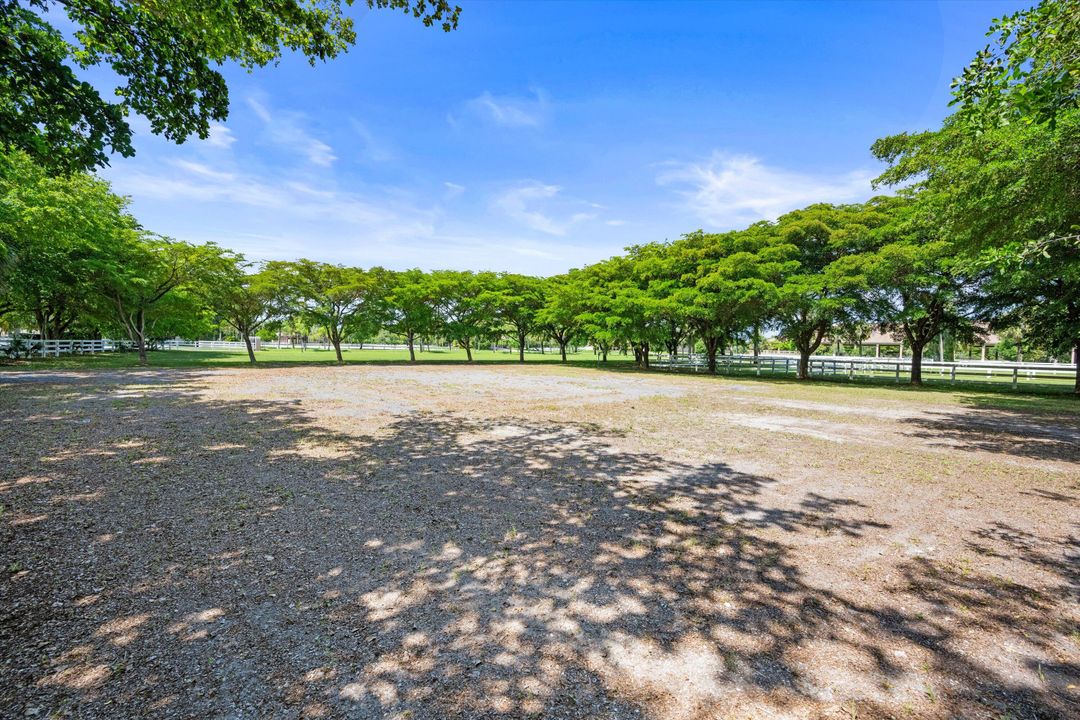 На продажу: $4,995,000 (8 спален, 7 ванн, 5886 Квадратных фут)