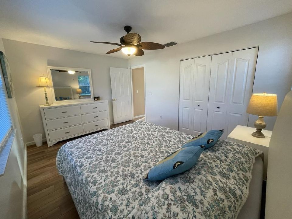 Active With Contract: $6,000 (4 beds, 2 baths, 2492 Square Feet)