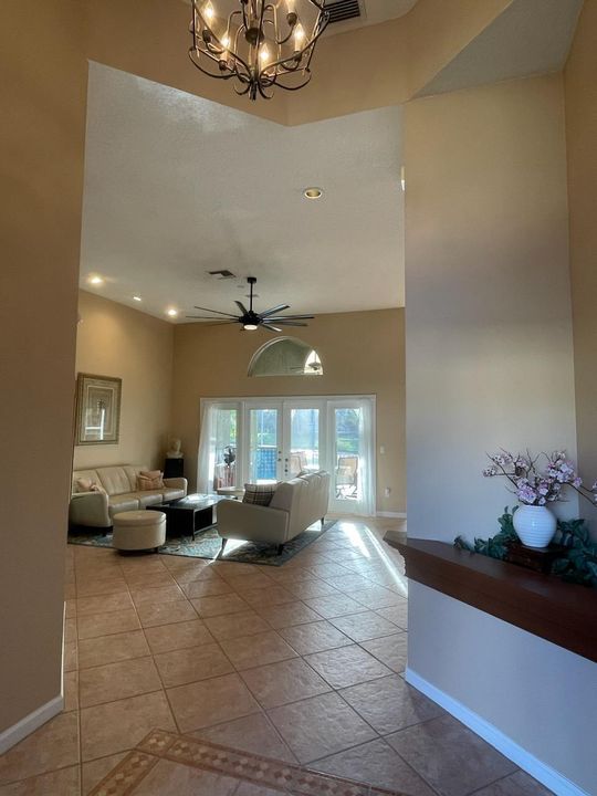 Active With Contract: $6,000 (4 beds, 2 baths, 2492 Square Feet)