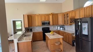 Active With Contract: $6,000 (4 beds, 2 baths, 2492 Square Feet)